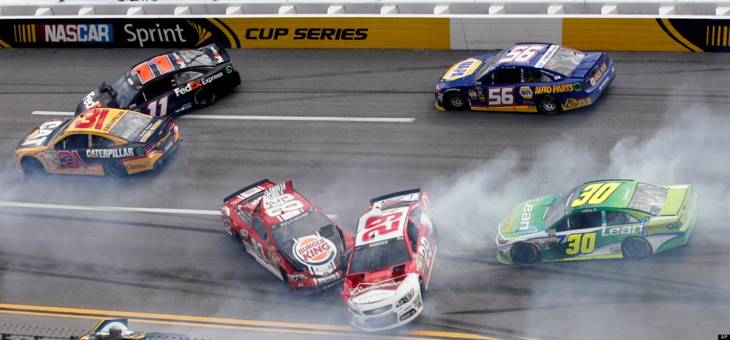 Jeff Burton, Brian Vickers, David Reutimann, Kevin Harvick, Martin Truex Jr